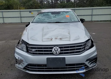 2017 Volkswagen Passat R-Line из США, поврежденный, VIN 1VWDT7A30HC044999
